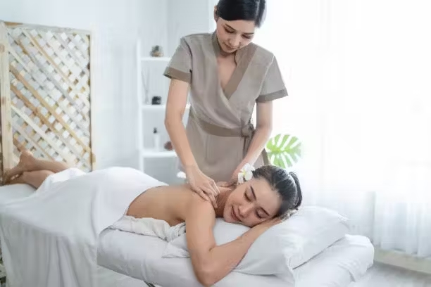 UNWIND AND RECHARGE: THE BENEFITS OF IN-ROOM HOTEL MASSAGE SERVICES