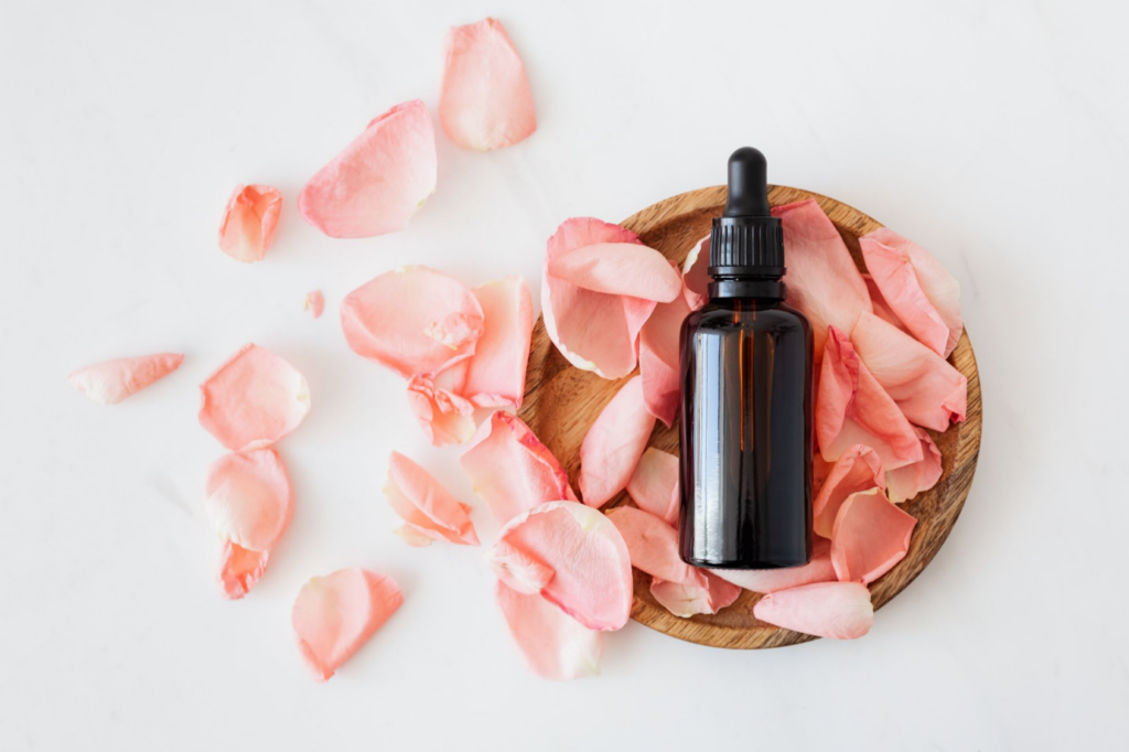 aesthetic picture of massage oil